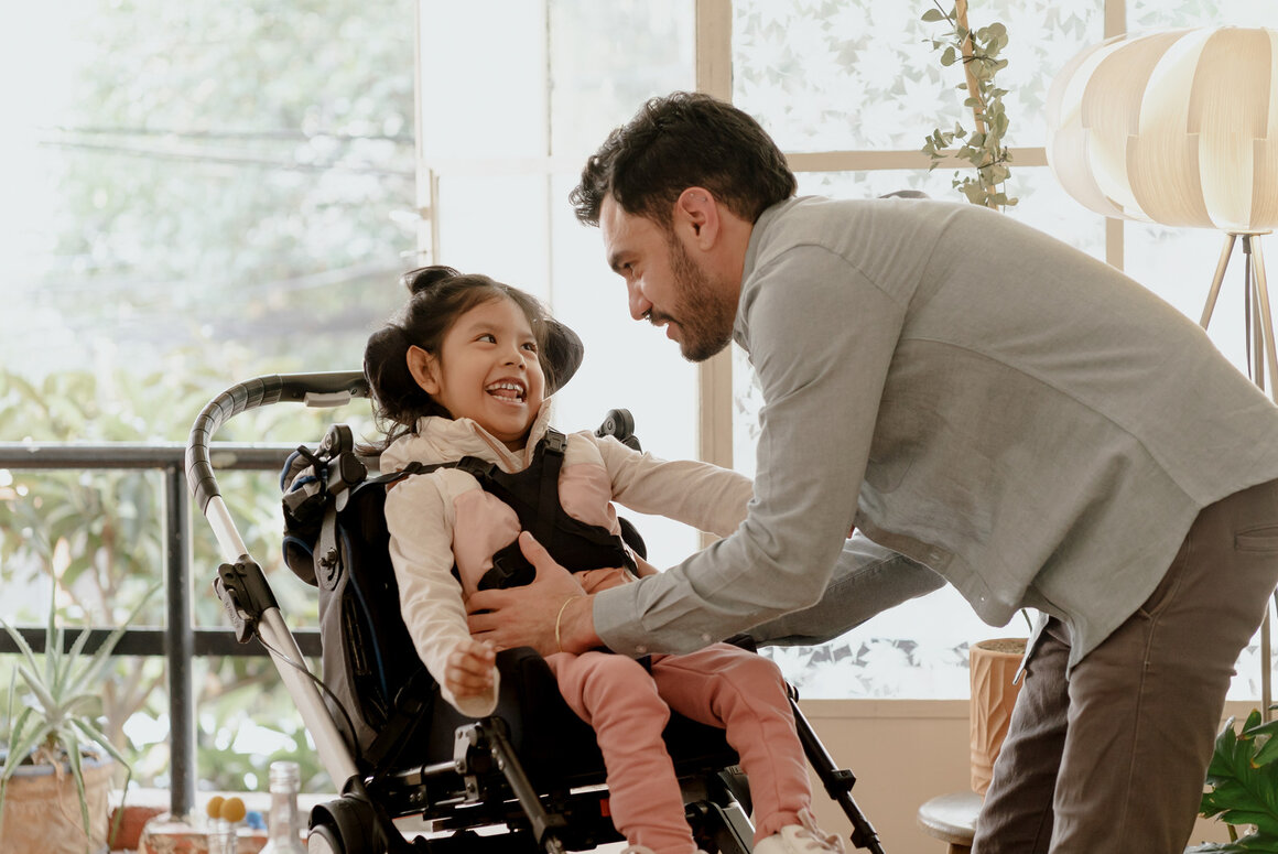 Beratungsgespräch mit Eltern und Kind